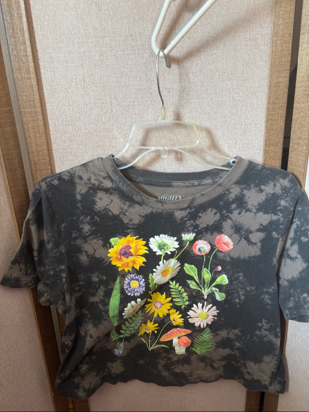 Mighty Fine Graphic Cropped Tee in Black & Gray Medium